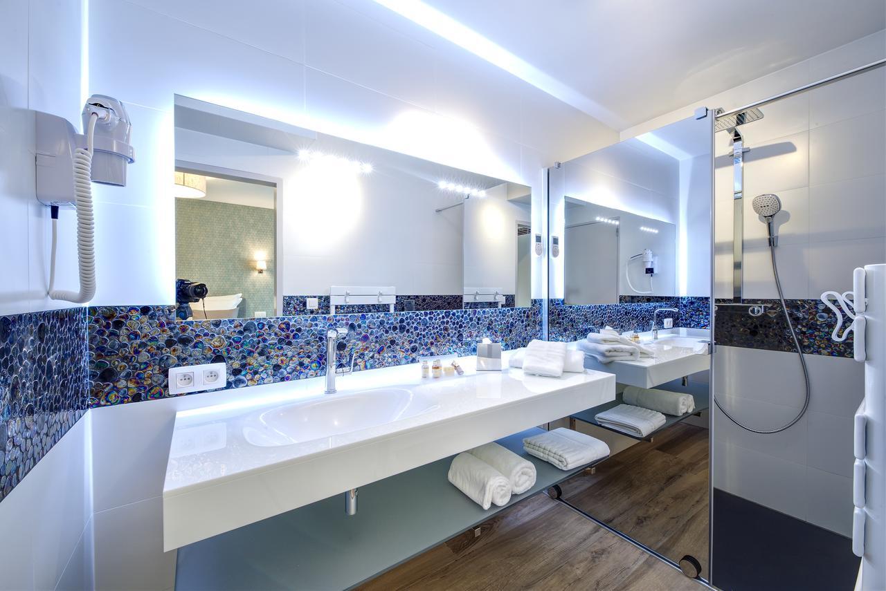 Au Fil De L'Eau Hotel Seneffe Bagian luar foto